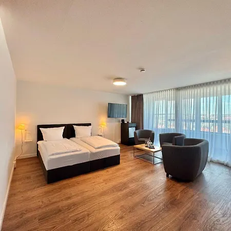 My Parkhotel By Ar 4* كمبتن